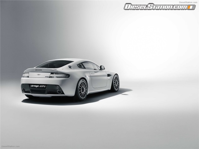 Aston Martin Vantage GT4 Picture #1 Aston Martin Vantage GT4 Picture #1